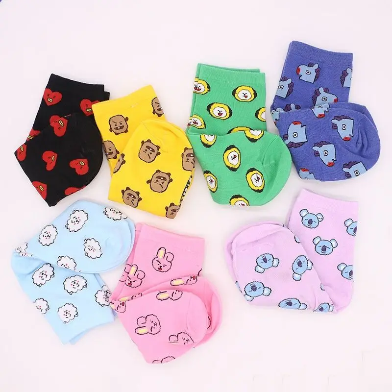 جوارب BT21 Koya RJ Cooky Shook - مراجعة Anime Cosplay Couple وسعره